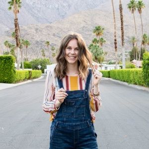 Meet your Posher, Kaela